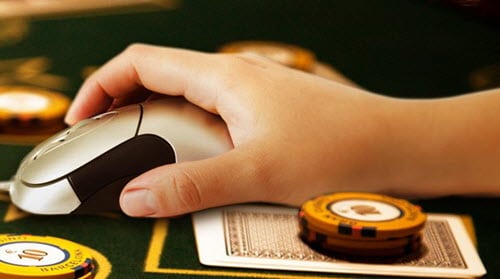 Playing at Online Casinos